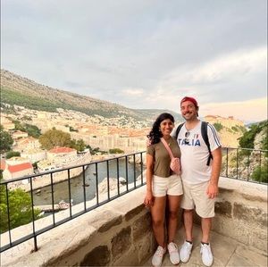 Meet your Posher, Shweta